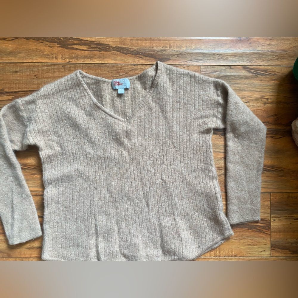 Pure Collection Cashmere Sweater in Brown sz 12 RUNS SMALL